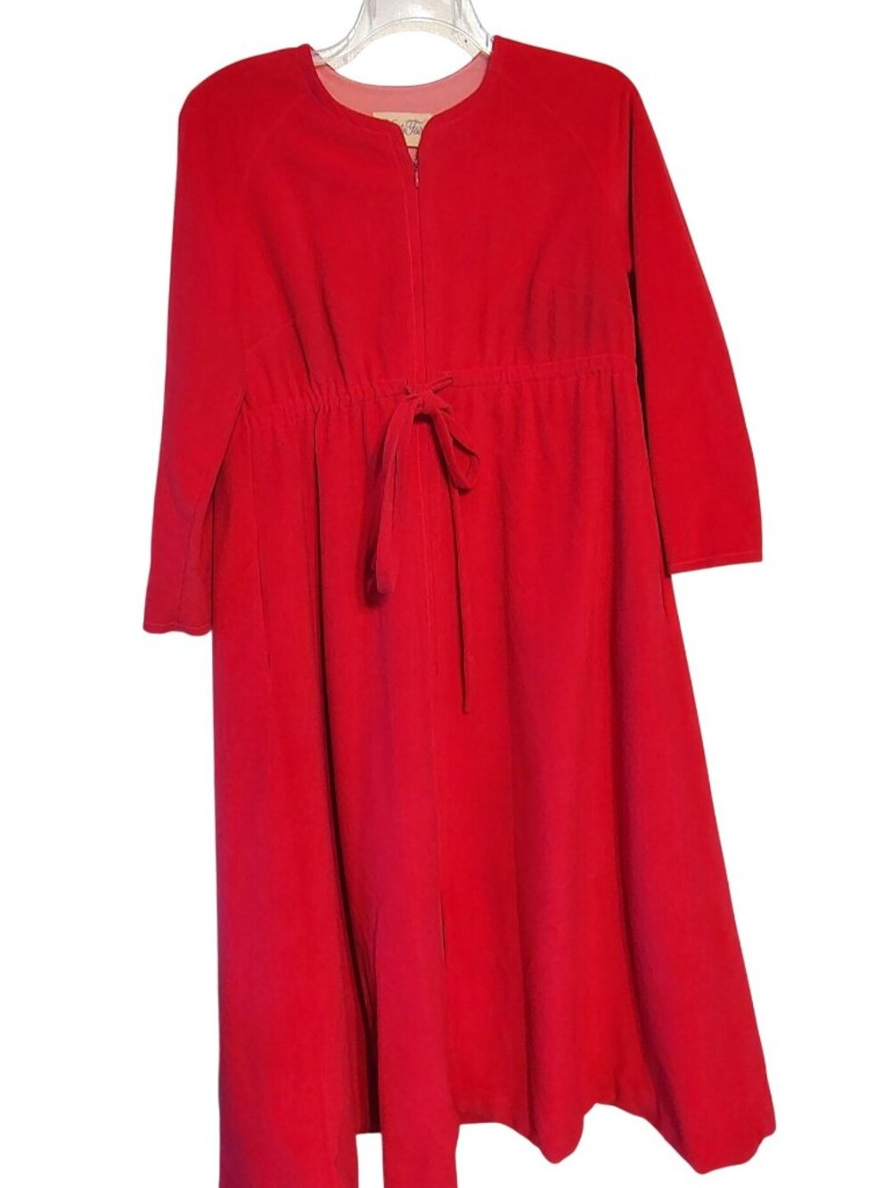 Vintage Vanity Fair Size Medium Red House Coat Zip Front Cinched Tie Waist